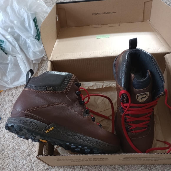 Men's Red Wing Irish Setter Canyons hiking boots. Size 9.5. - Picture 3 of 5